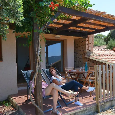 Holiday home Alba Rossa, Serra-di-ferro, With Terrace Or Balcony Serra-di-Ferro (Corsica)
