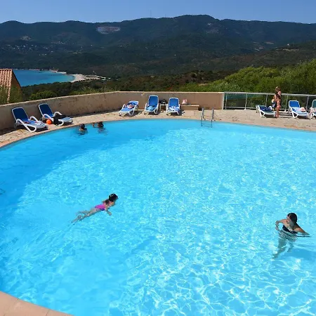 Hébergement de vacances Résidence Alba Rossa, Serra-di-Ferro, accommodation with terrace or balcony Serra-di-Ferro (Corsica)